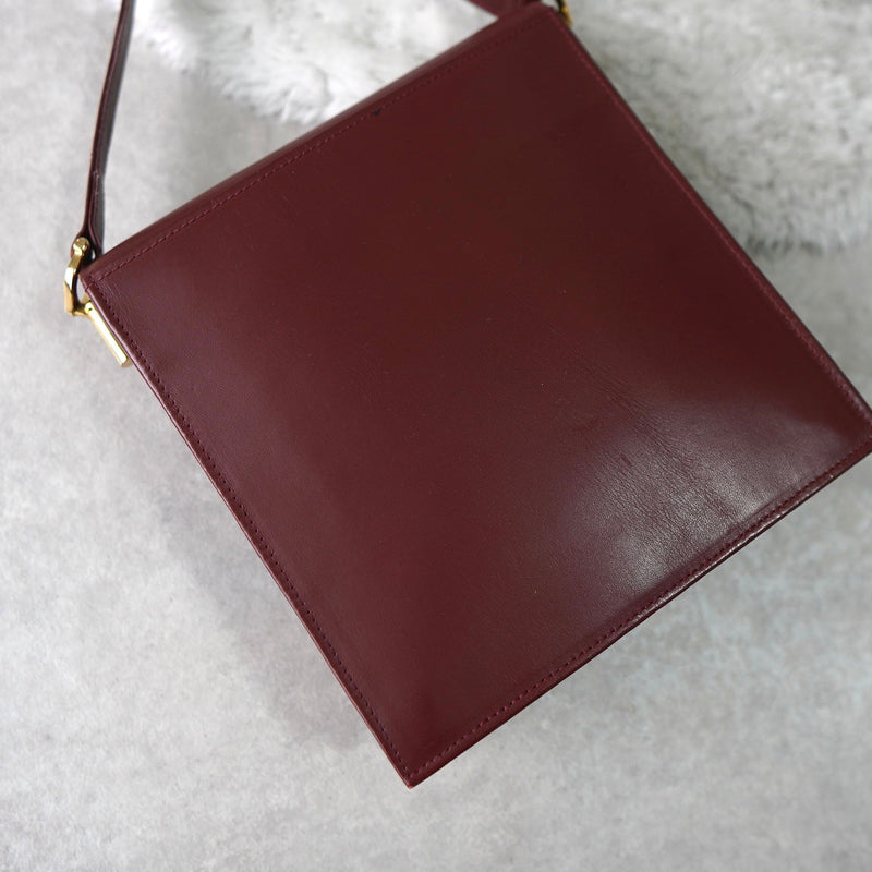 mast de Cartier Leather Shoulder Bag - NEWSED