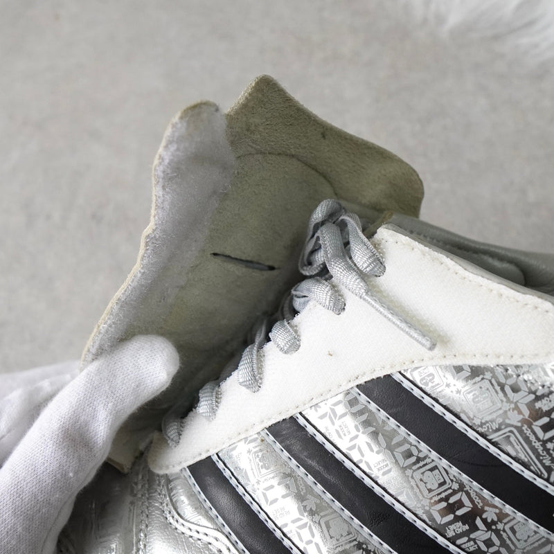 アディダス MICRO PACER ローカット スニーカー シルバー - NEWSED