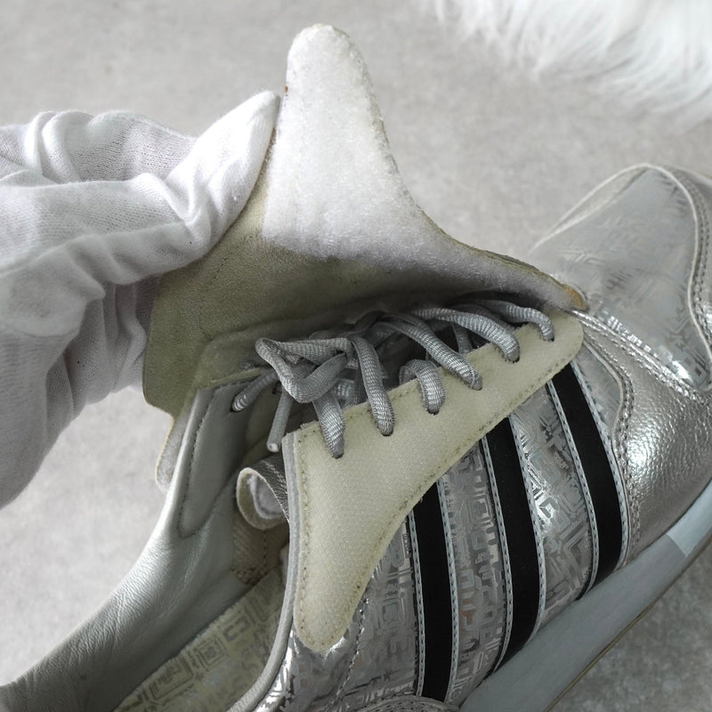 アディダス MICRO PACER ローカット スニーカー シルバー - NEWSED