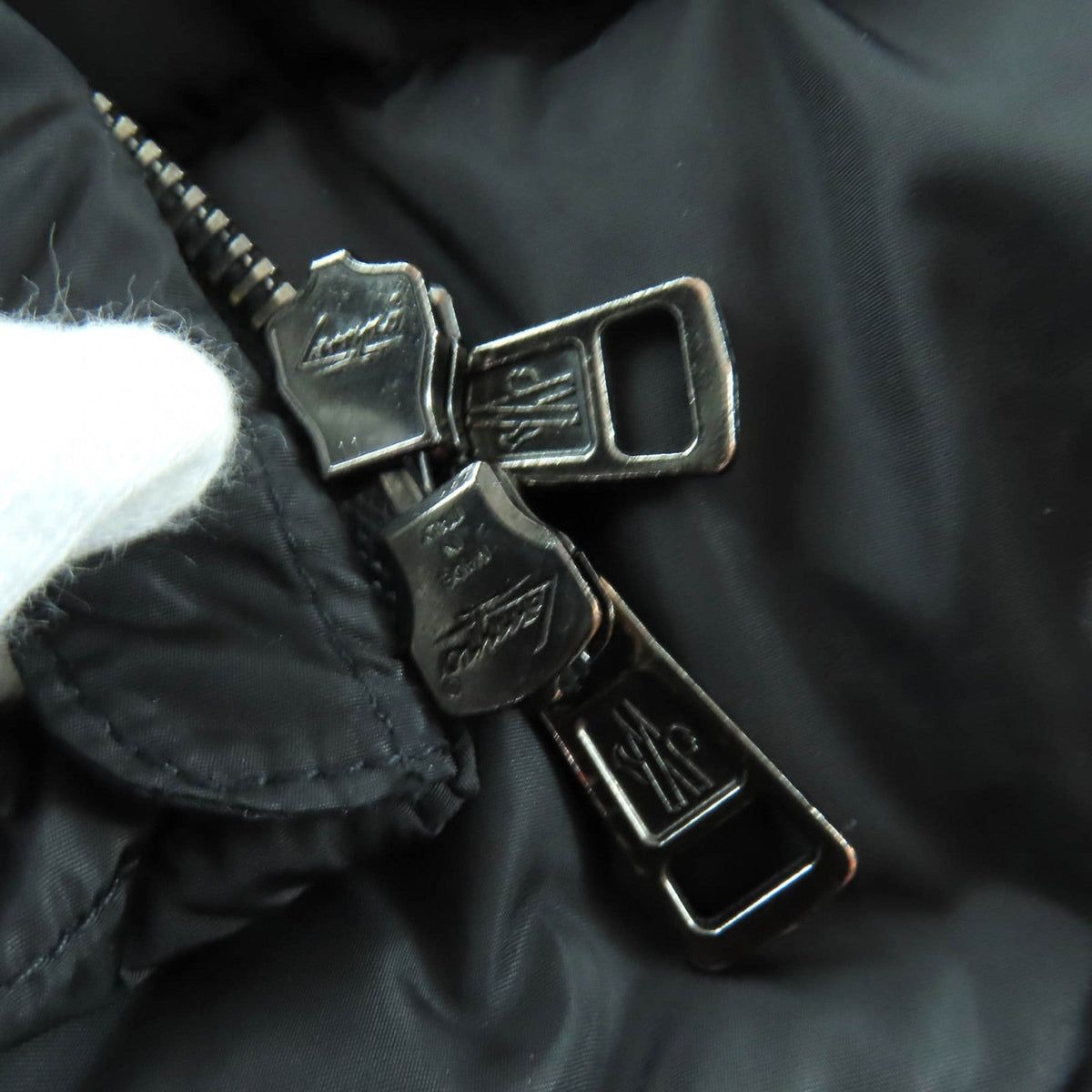 モンクレール ミハラヤスヒロ MIZUHIKI 切替デザイン ZIP UP ダウンコート ブラック 54847 レディース - NEWSED
