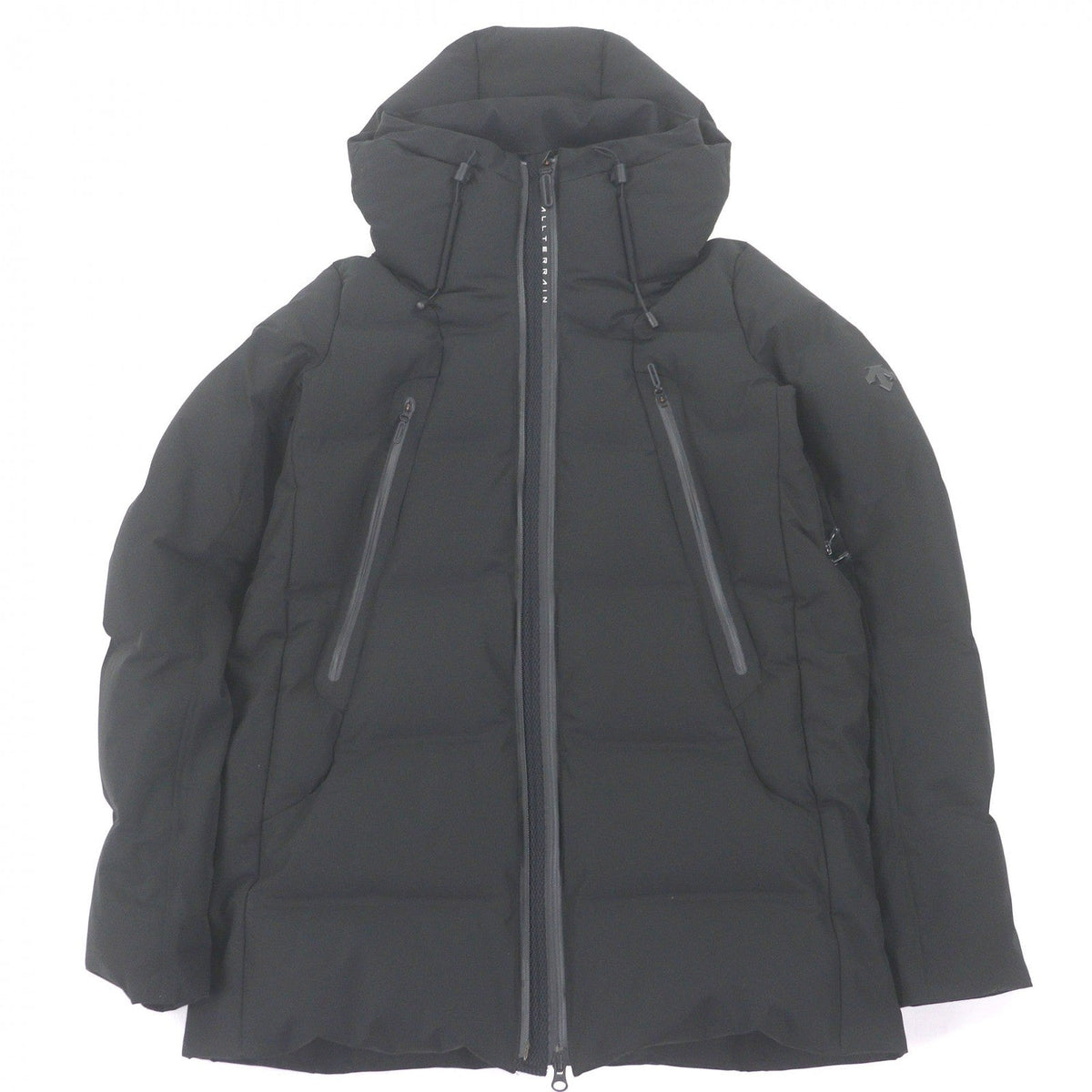 デサントオルテライン MOUNTAINEER 水沢ダウン ダウンジャケット ブラック M メンズ - NEWSED