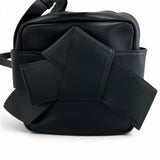 アクネストゥディオズ Musubi Camera Bag ショルダーバッグ ブラック レディース - NEWSED