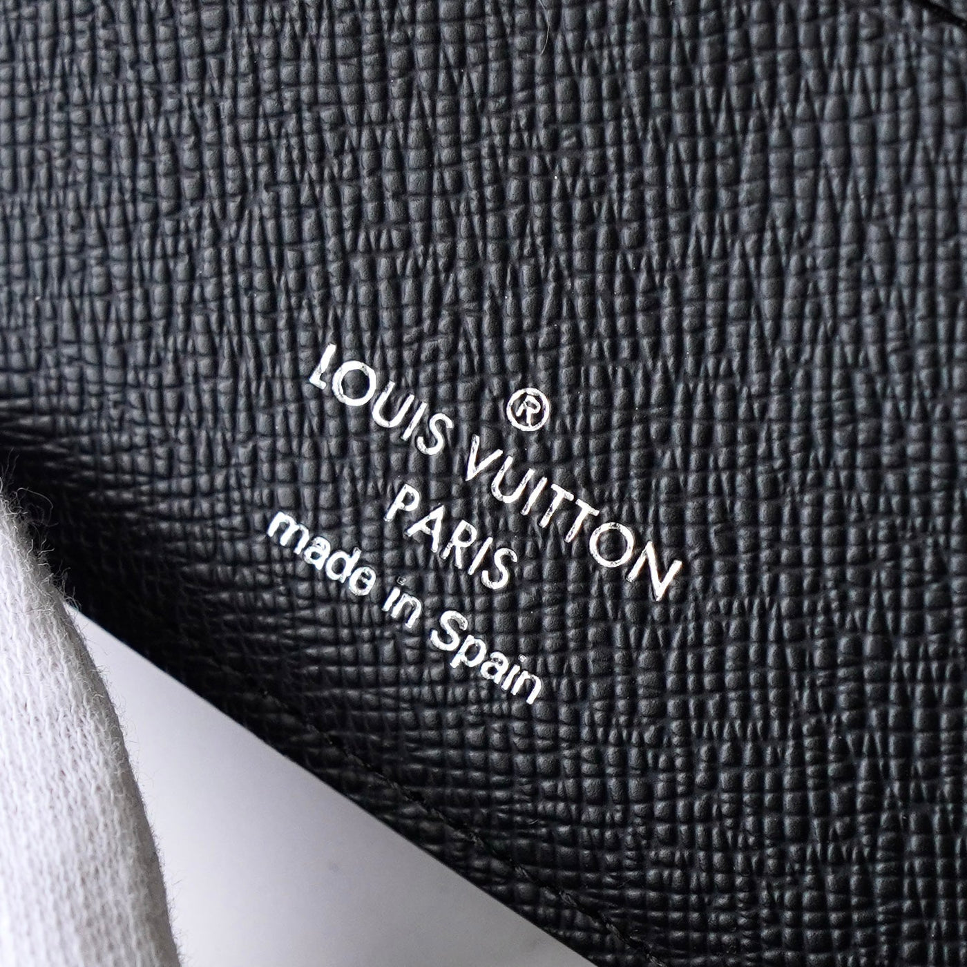 【極美品】ルイヴィトン モノグラム・エクリプス ポルトフォイユ・マルコ IC 極美品】ルイヴィトン モノグラム エクリプス ポルトフォイユ