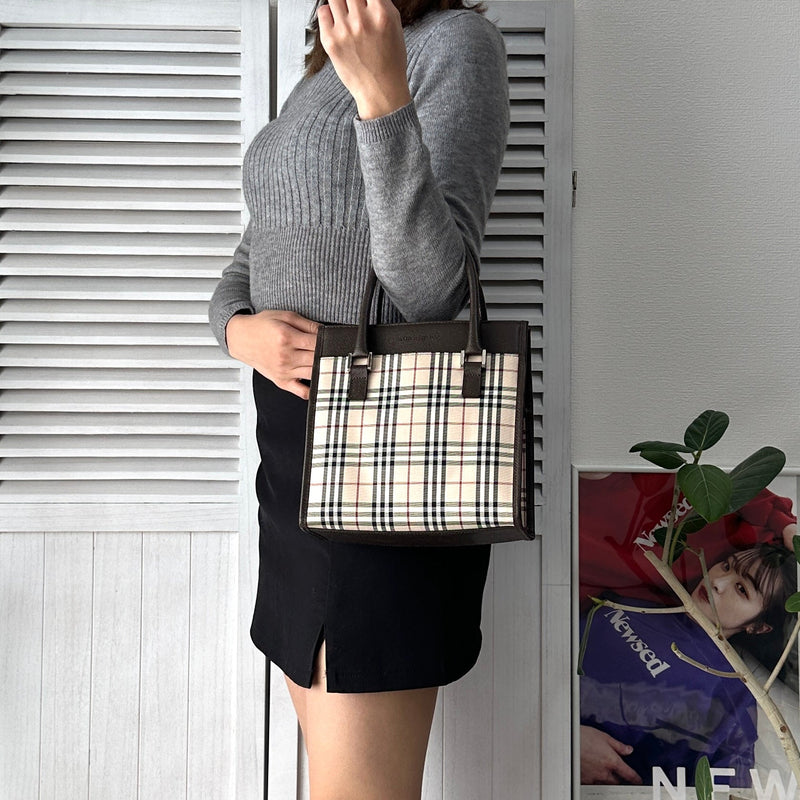 Nova Check Mini Hand Bag - NEWSED