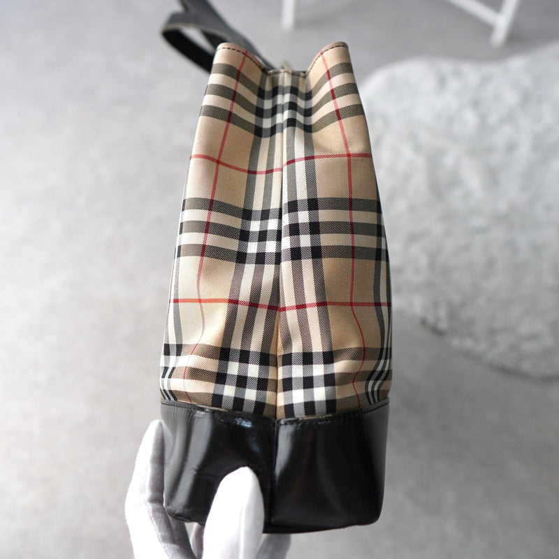 Nova Check Tote Bag - NEWSED
