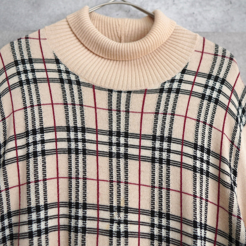 Nova Check Turtleneck Sweater - NEWSED