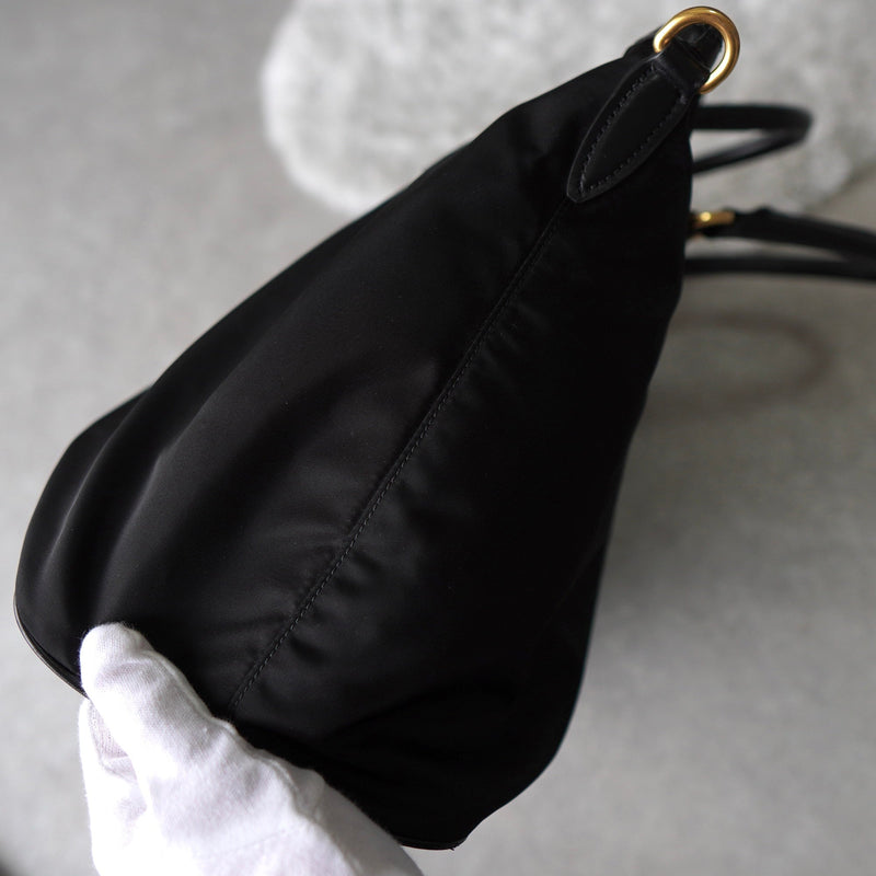 Nylon Hand Bag - NEWSED