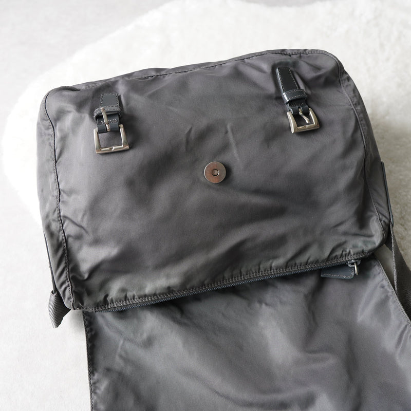 Nylon messenger shoulder bag - NEWSED