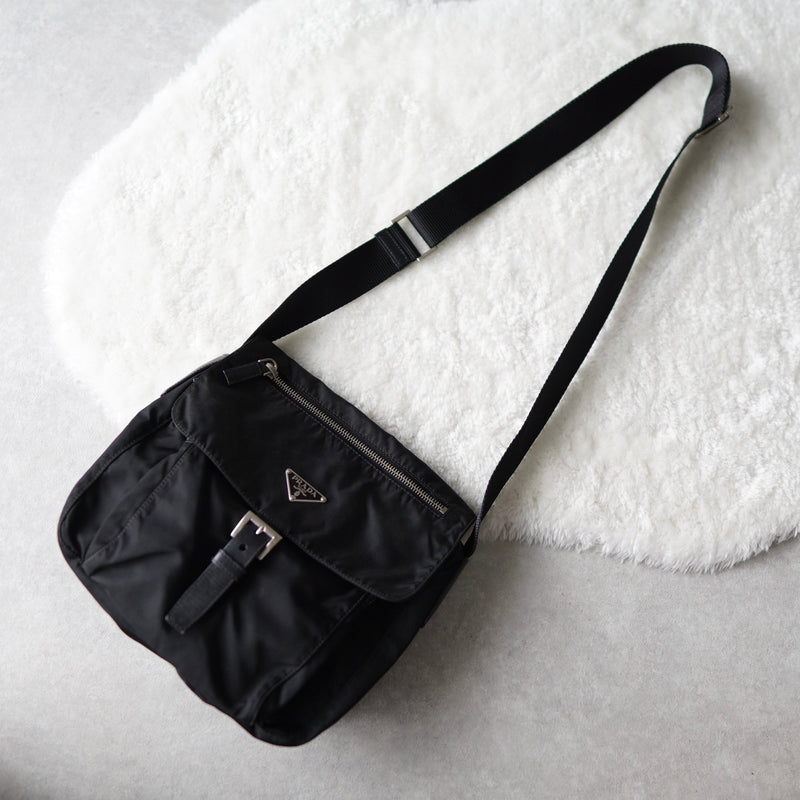 Nylon mini shoulder bag - NEWSED