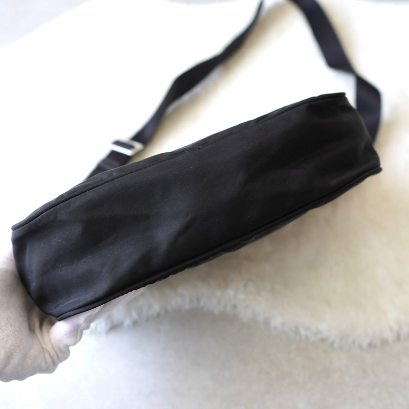 Nylon shoulder bag - NEWSED