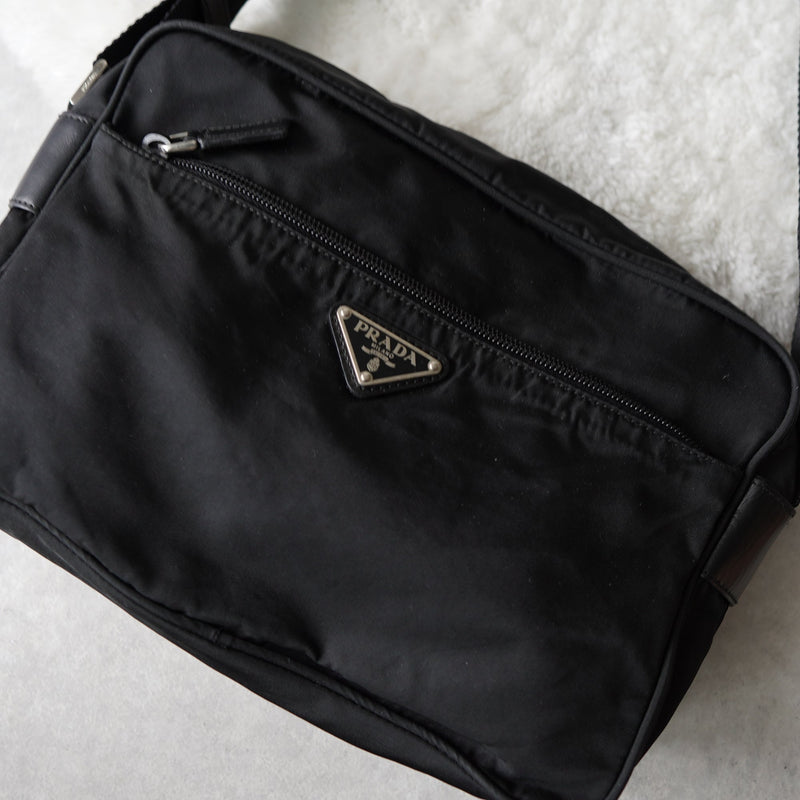 Nylon shoulder bag - NEWSED