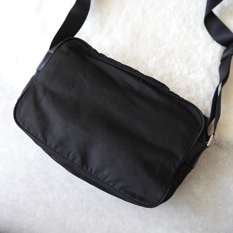 Nylon shoulder bag - NEWSED