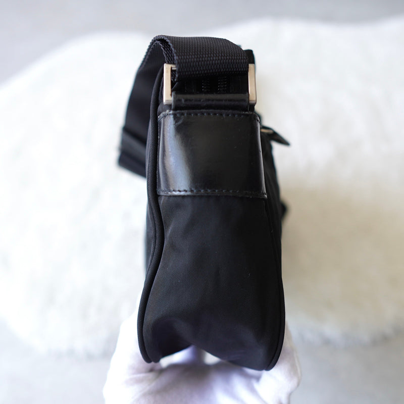 Nylon shoulder bag - NEWSED