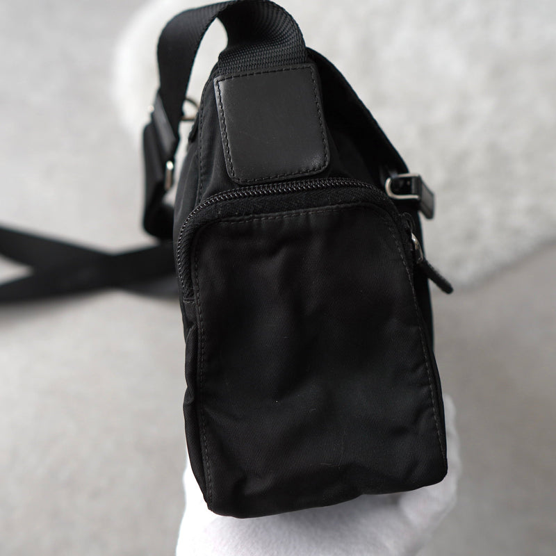 Nylon Shoulder Bag｜Made in Italy - NEWSED