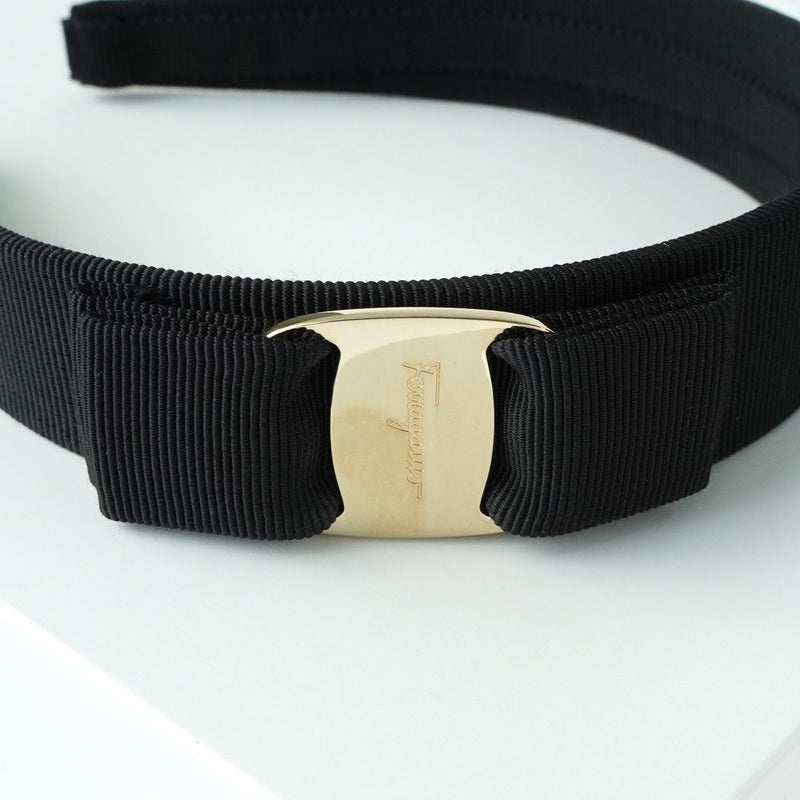 サルバトーレ フェラガモ ヴァラ リボン カチューシャ ブラック