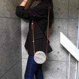 ルイ・ヴィトン モノグラムミニ ジャンヌPM ショルダーバッグ ポシェット ブルー M92001 - NEWSED