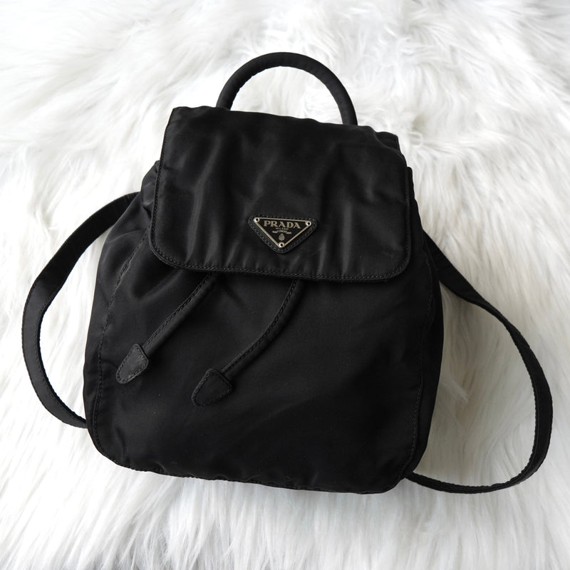 ⌘*⌘様 PRADA ミニリュック バッグ テスートナイロン ブラック vint プラダ ポコノ テスート ナイロン ミニリュックサック トライアングル
