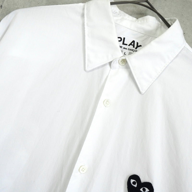 プレイ コム デ ギャルソン ハートロゴ 長袖シャツ ホワイト / ブラック - NEWSED