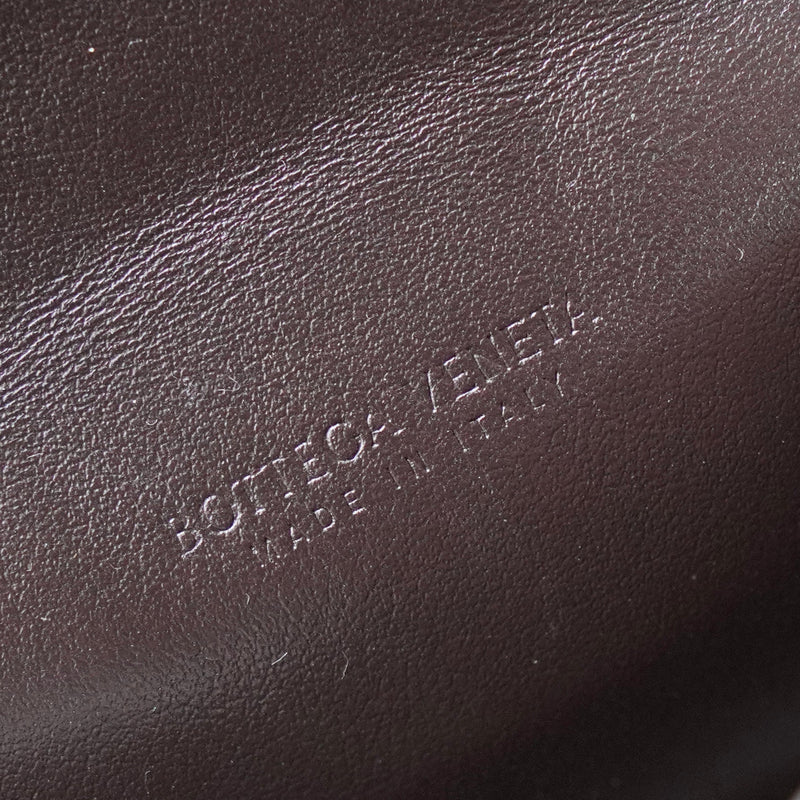 ボッテガ ヴェネタ イントレチャート 二つ折り カードケース ブラウン - NEWSED