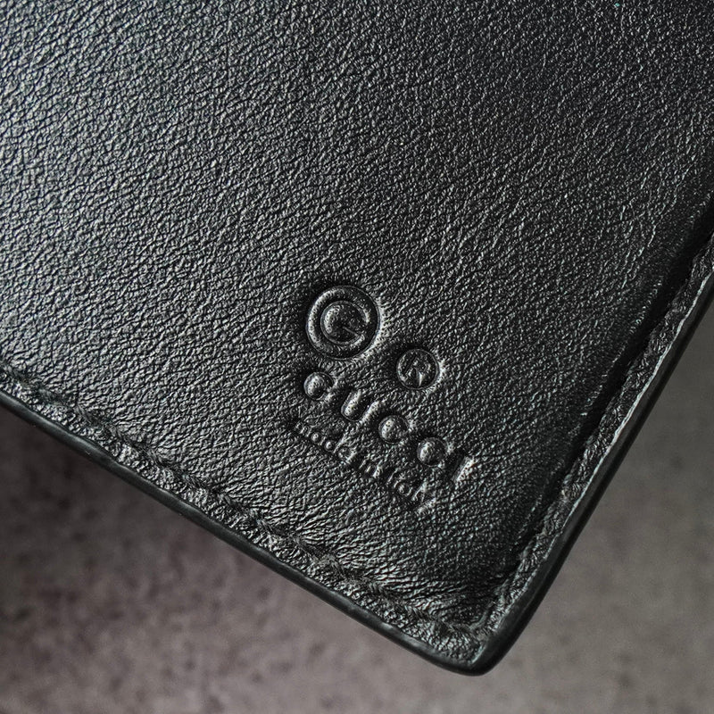 グッチ マイクログッチシマ マネークリップ付き 二つ折り カードケース - NEWSED