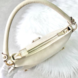 グッチ アビー レザー ワンショルダーバッグ ホワイト - NEWSED