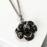 シャネル カメリア ココマーク ネックレス シルバー / ブラック - NEWSED