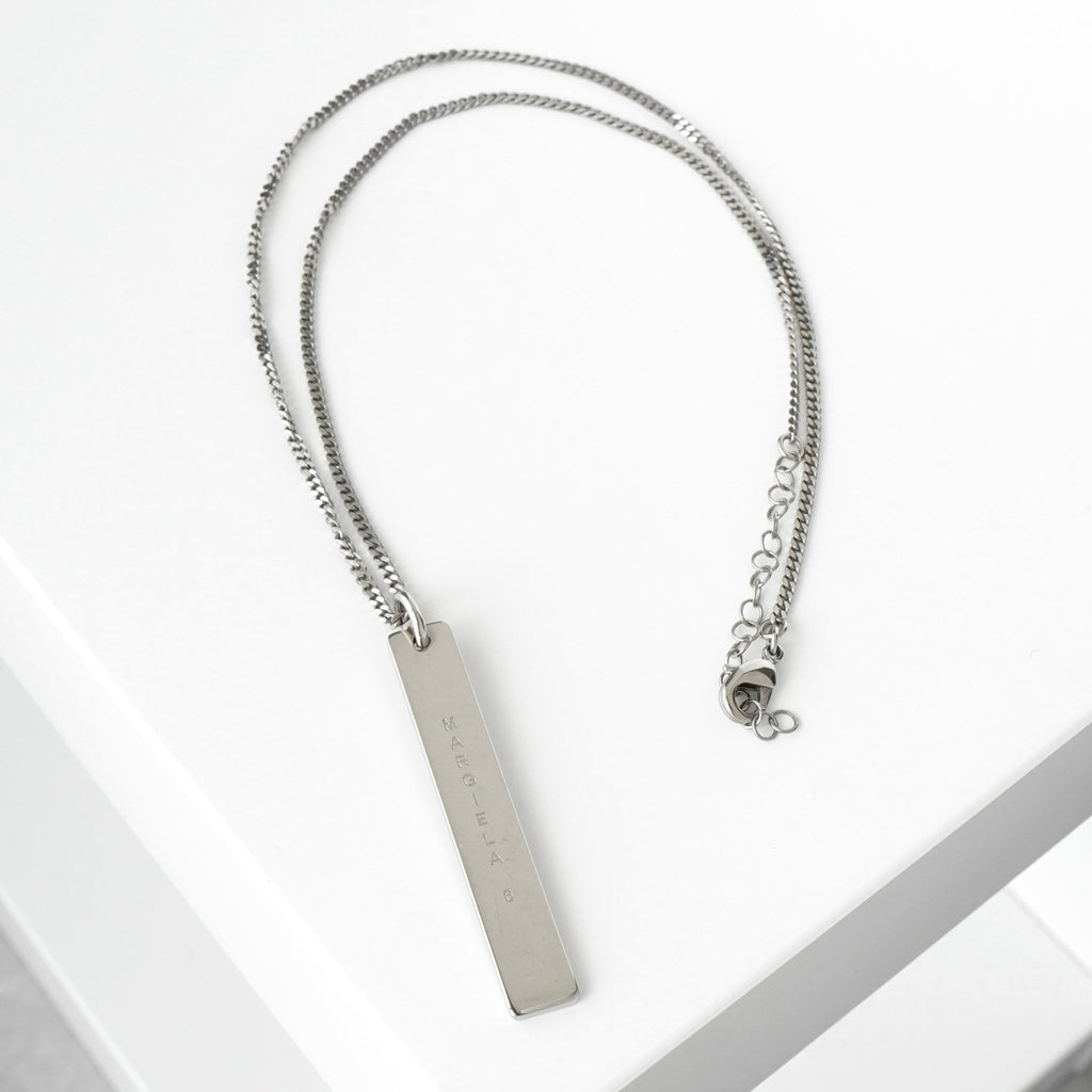 エムエムシックス メゾン マルジェラ プレート シルバー ネックレス