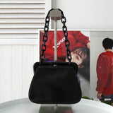 プラダ レザー がま口 プラスチックチェーン ミニハンドバッグ ブラック - NEWSED