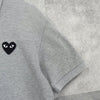 Play Comme des Garçons 灰色心形徽标短袖 Polo 衫