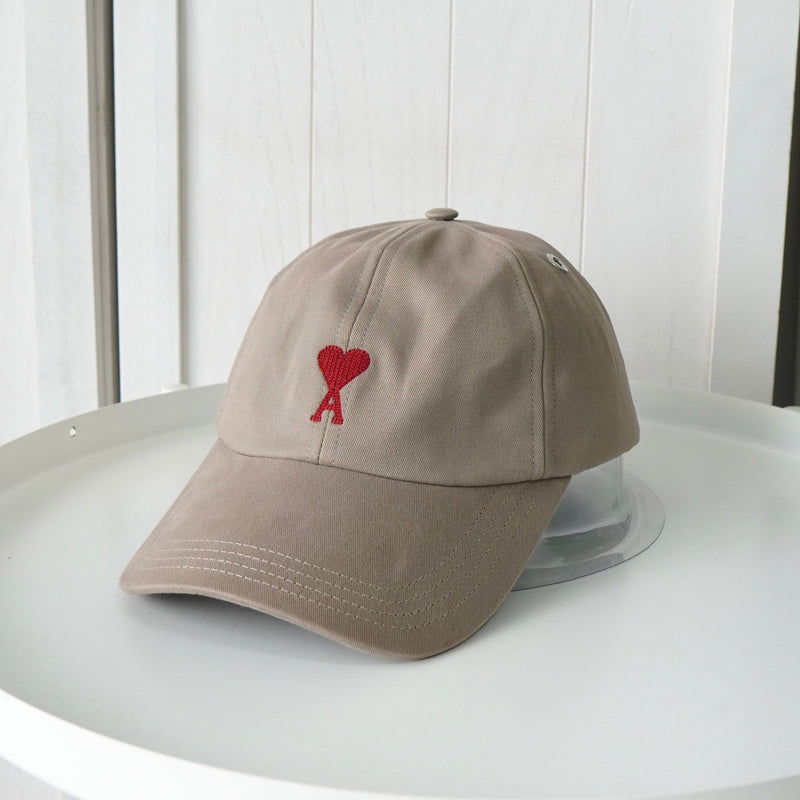 アミパリ アミ パリス ハートロゴ キャップ ベージュ 保存袋付き - NEWSED