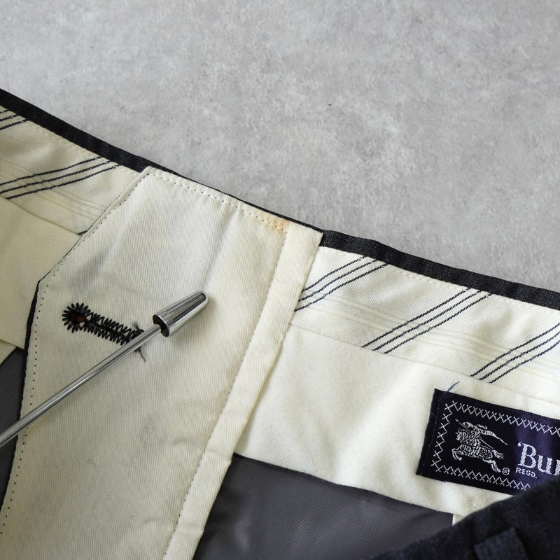 バーバリー ヴィンテージ ツータック ウール スラックス グレー - NEWSED