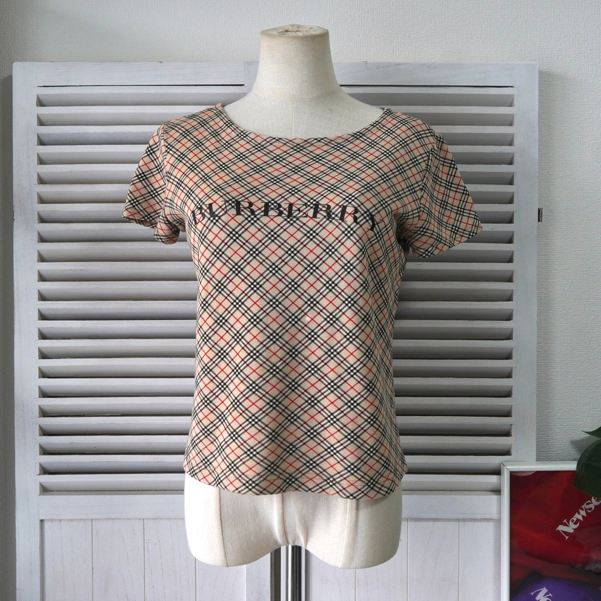 バーバリーブルーレーベル　Tシャツ　カットソー　ノバチェック　ベージュ　ロゴ バーバリーブルーレーベル BURBERRY BLUE LABEL 半袖 Tシャツ