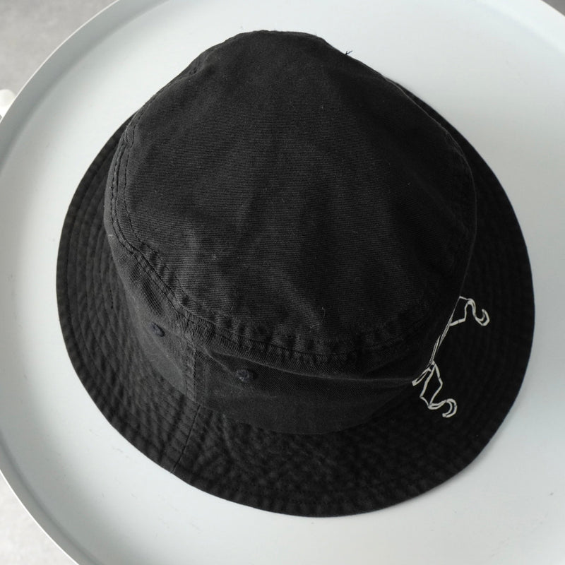 ステューシー バケットハット ロゴ ブラック - NEWSED