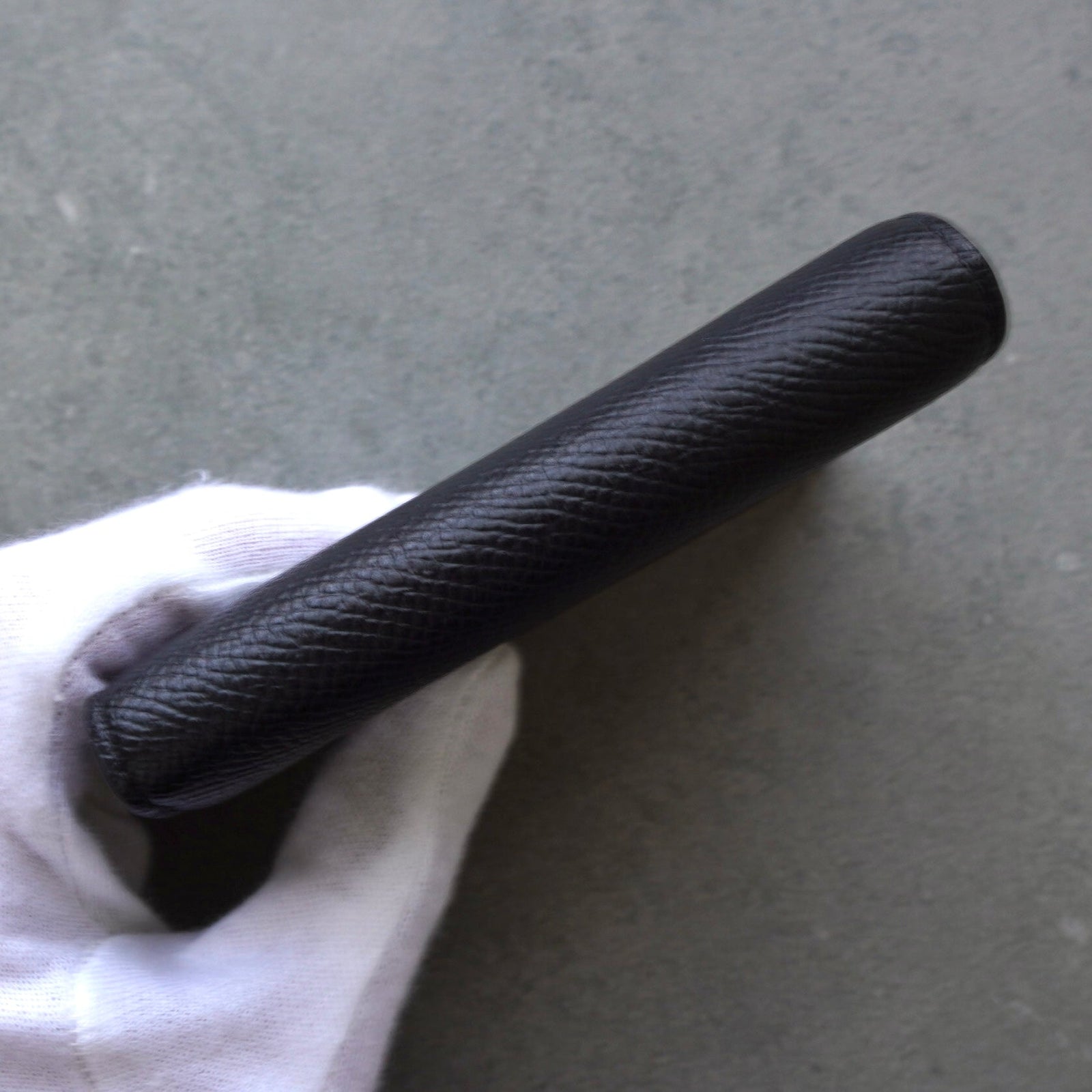 メゾン マルジェラ 四つタグ レザー 二つ折り財布 ブラック | ブランド