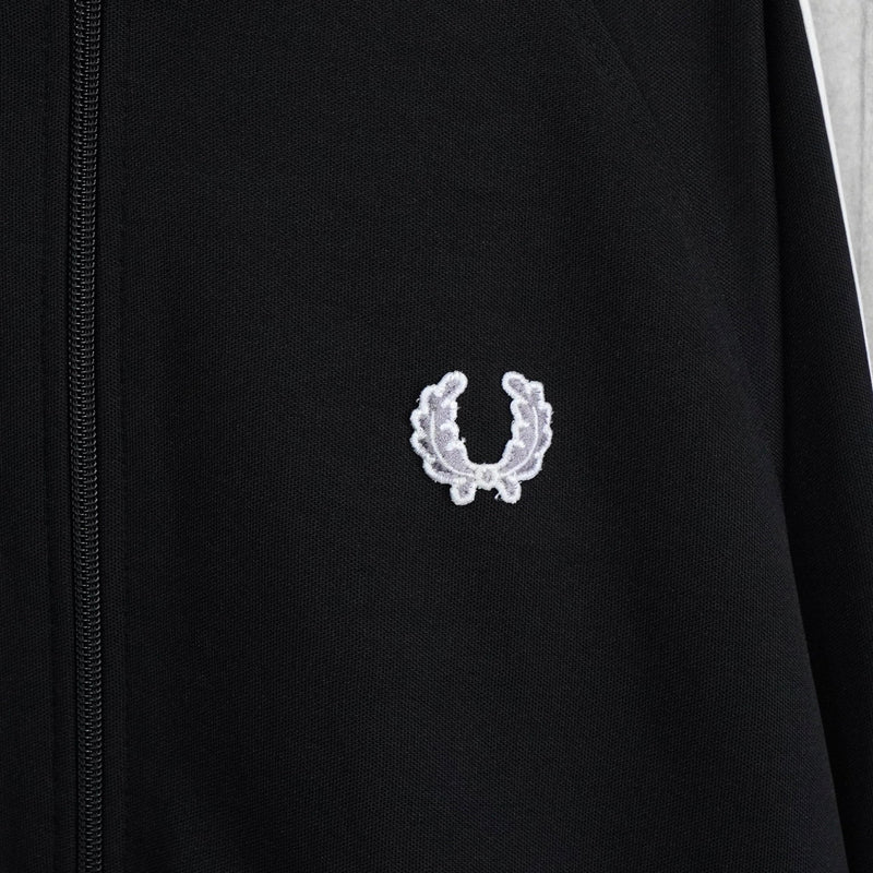 フレッドペリー ヴィンテージ バックビジューロゴ トラックジャケット ブラック - NEWSED