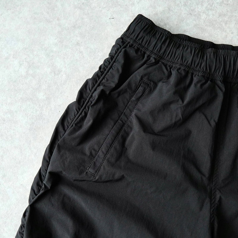 アレキサンダー ワン ロゴ シャーリング ナイロンパンツ トラックパンツ ブラック - NEWSED