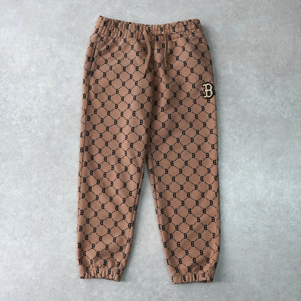 エムエルビー コリア レッドソックス 総柄 ジョガースウェットパンツ モカブラウン レディース