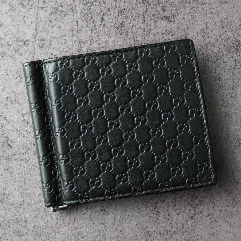 グッチ マイクログッチシマ マネークリップ付き 二つ折り カードケース