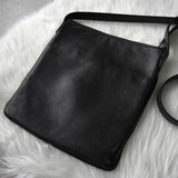 ロエベ ロゴ レザー ショルダーバッグ ブラック - NEWSED
