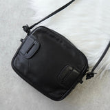 ロエベ ヴィンテージ アナグラム ナッパレザー ショルダーバッグ ポシェット ブラック - NEWSED