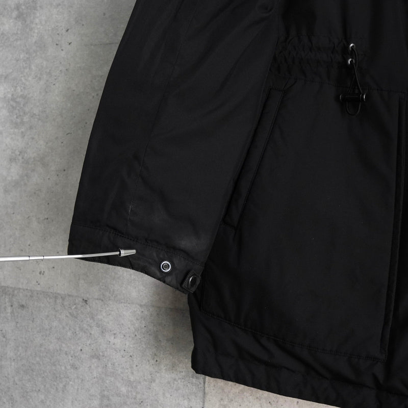 バーバリー ライナー リバーシブル 中綿ジャケット ミドルコート メンズ ブラック - NEWSED