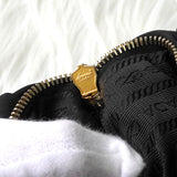 プラダ ジャガード テスートナイロン / レザー ギャザー リボン ショルダーバッグ ブラック - NEWSED