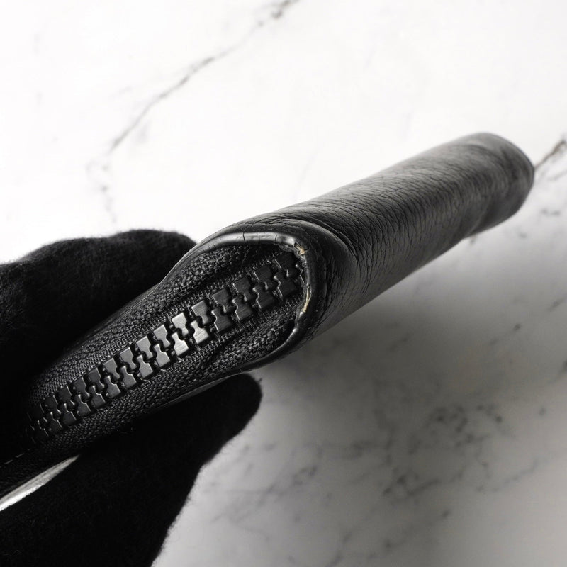 メゾン マルジェラ 四つタグ レザー ラウンドジップ コンパクトウォレット ブラック - NEWSED