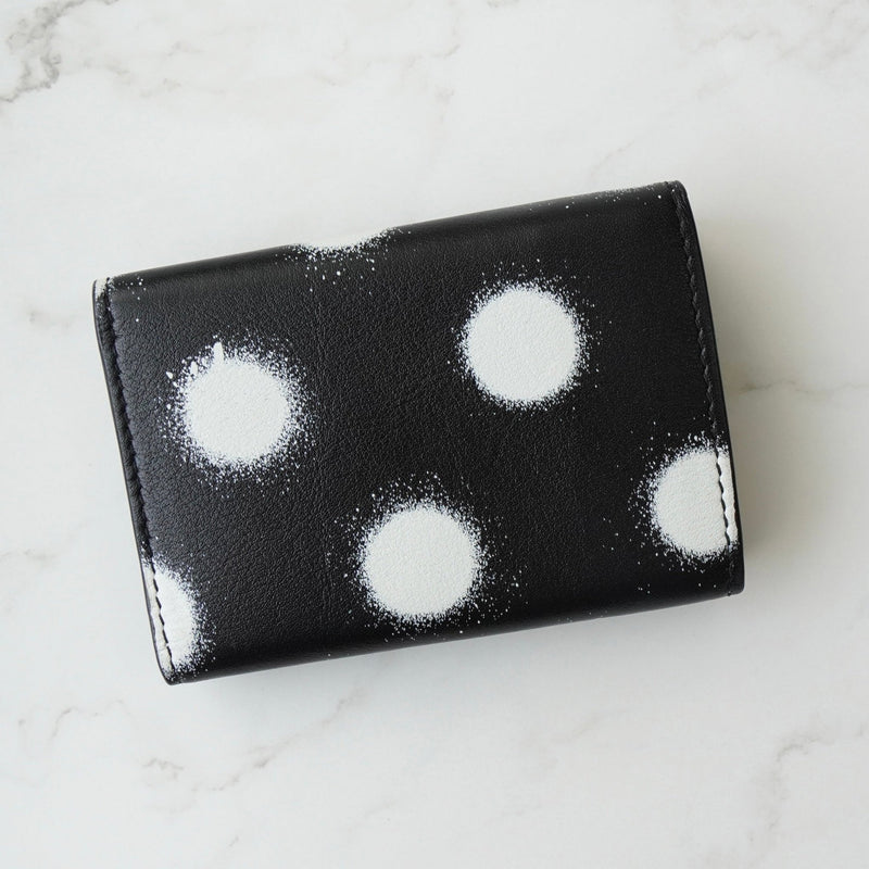 バレンシアガ ペーパーミニ レザー 三つ折り財布 コンパクトウォレット ブラック - NEWSED