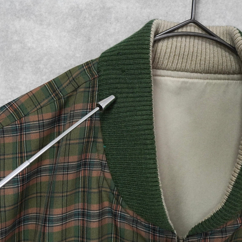 ラコステ リバーシブル ロゴパッチ チェック柄 スウィングトップ ブルゾン オフホワイト / カーキ - NEWSED