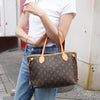Louis Vuitton Monogram Neverfull 手提包 棕色 带袋