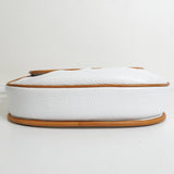 セリーヌ トリオンフ レザー ショルダーバッグ ホワイト - NEWSED