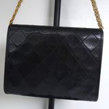 シャネル ココマーク プッシュロック マトラッセ ラムスキン チェーン ショルダーバッグ ブラック - NEWSED