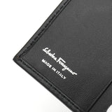 サルバトーレ フェラガモ ヴァラリボン レザー 二つ折り財布 ブラック レディース - NEWSED