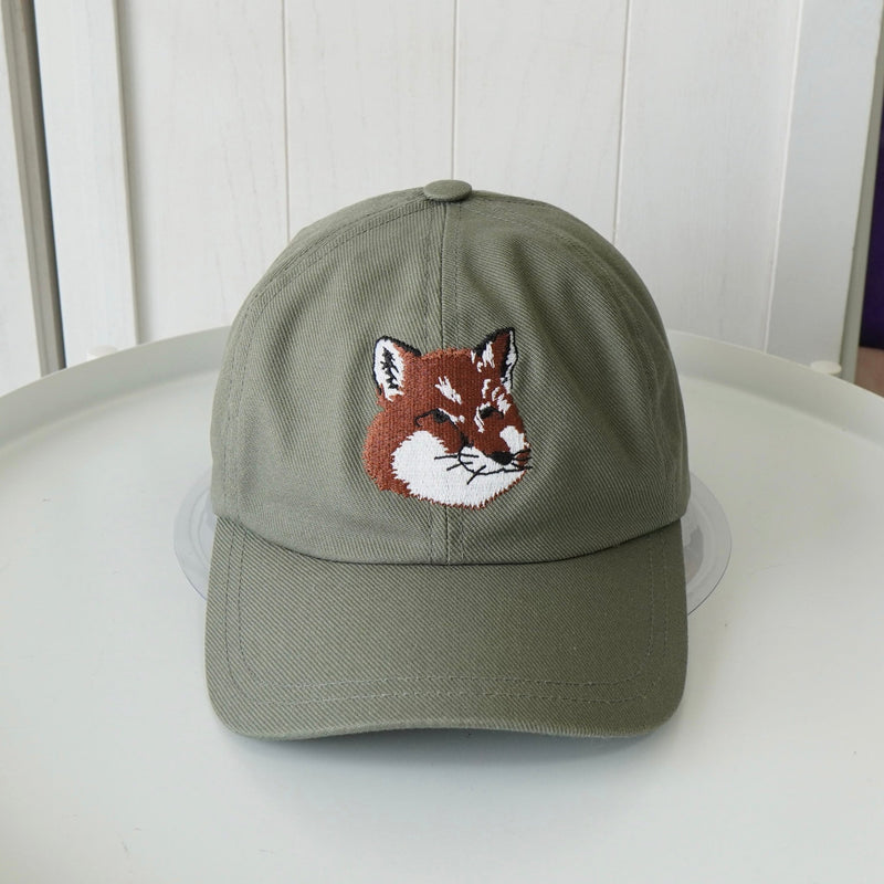 メゾン キツネ フォックスヘッド キャップ カーキ - NEWSED